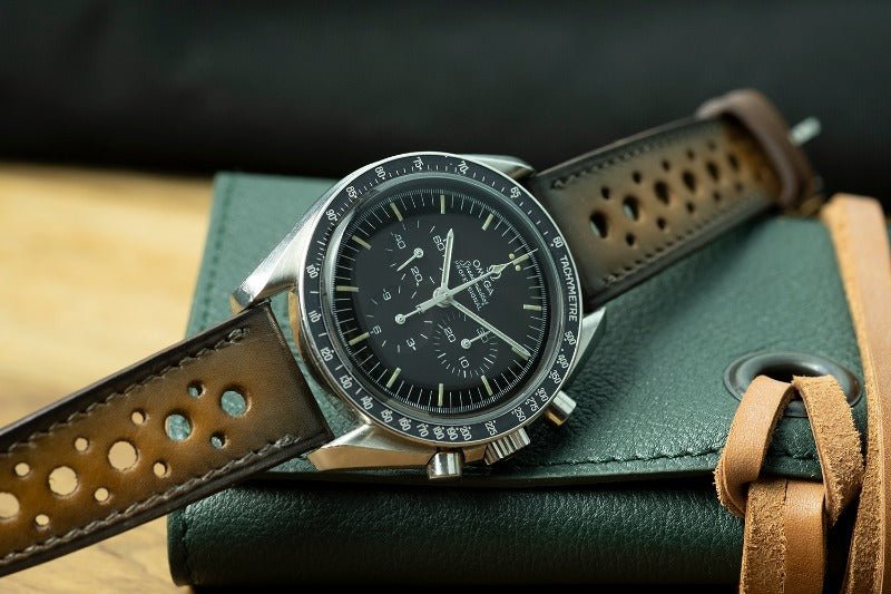 Omega speedmaster hot sale rally strap